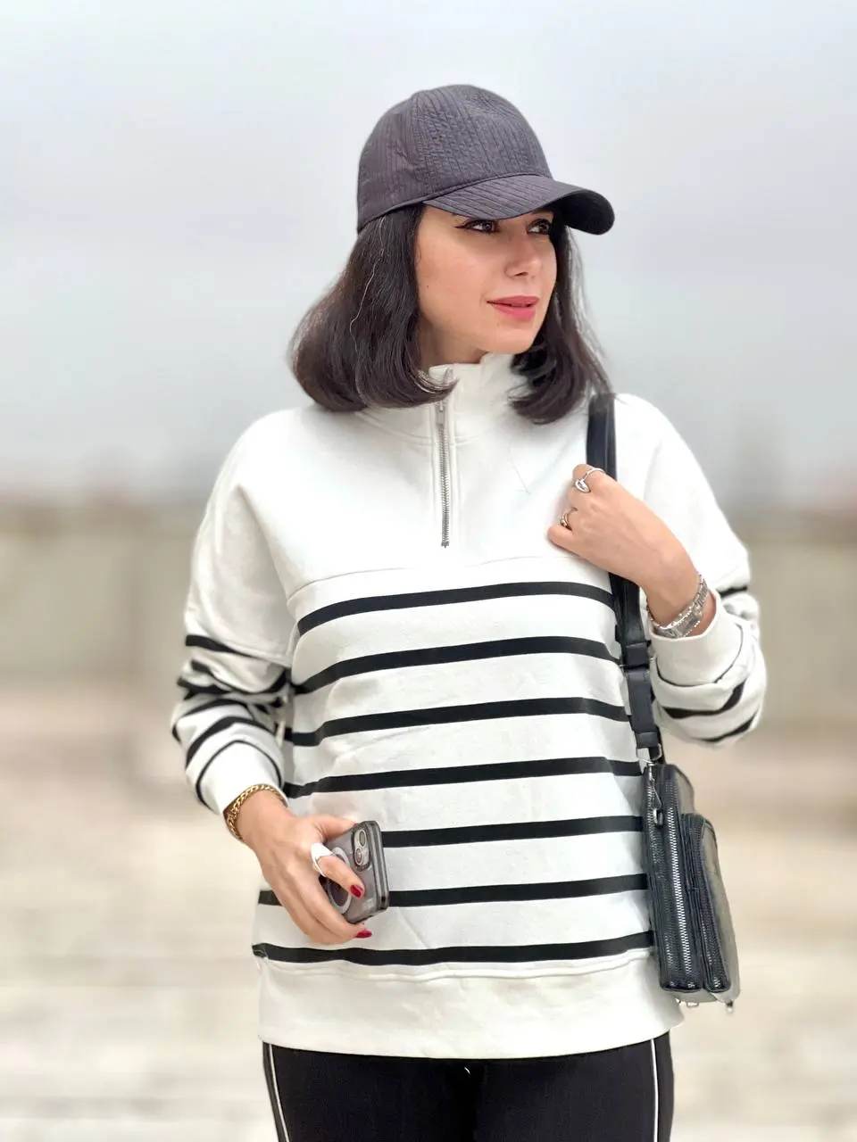 بلوز دورس نیم زیپ LC