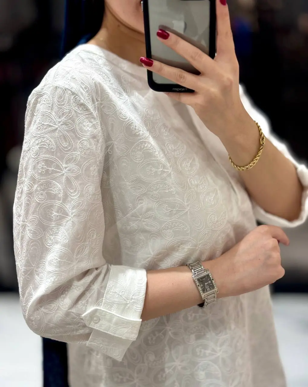 شومیز سفید گلدوزی Marie Lund