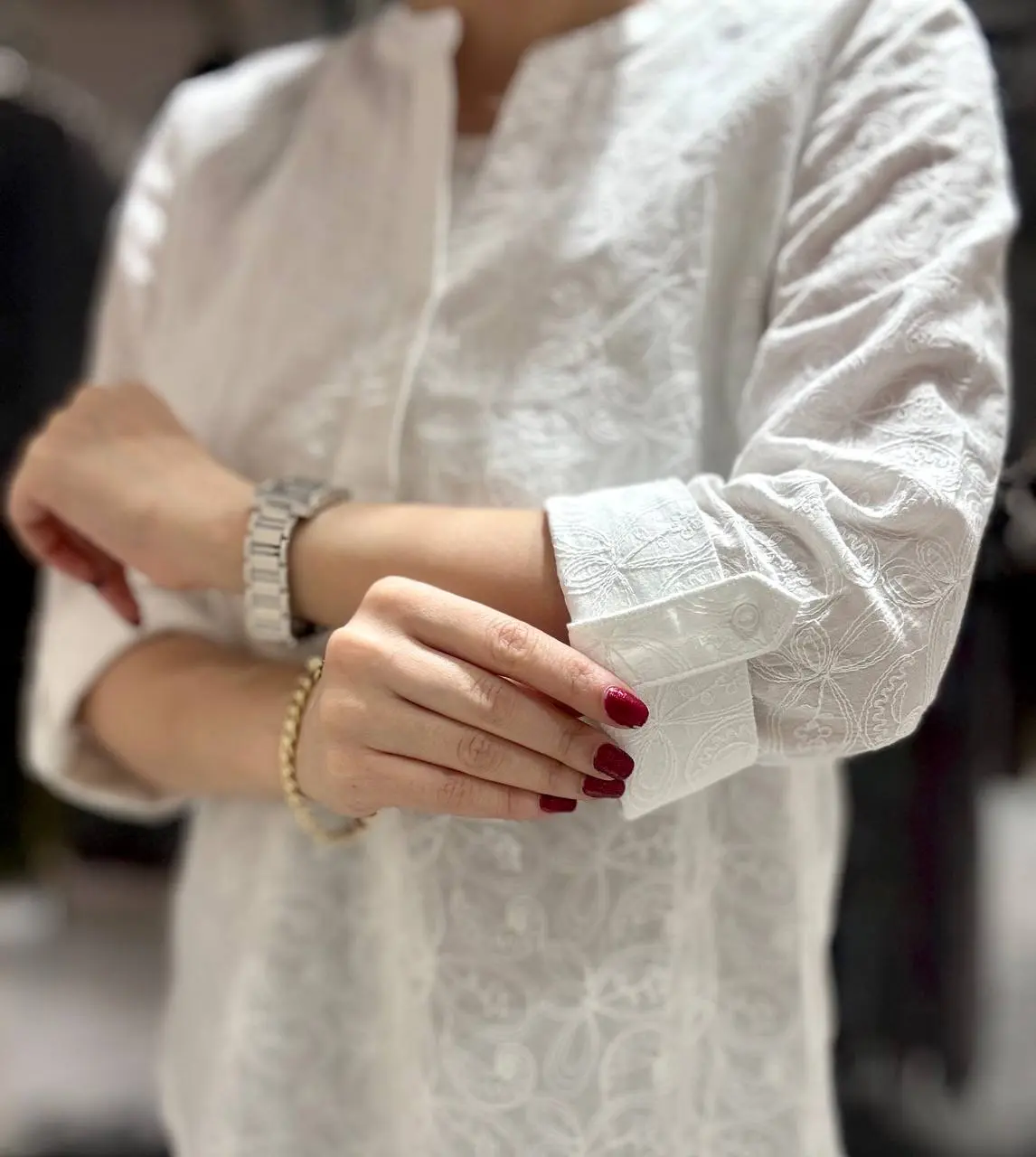 شومیز سفید گلدوزی Marie Lund